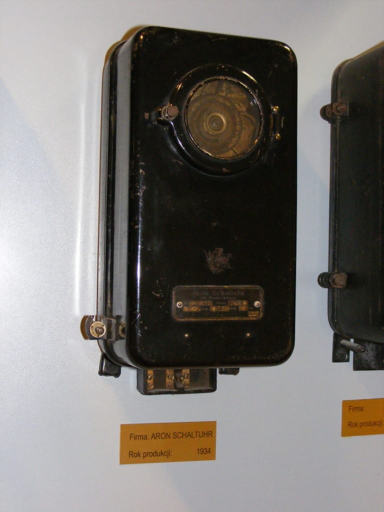 Zdjęcia starego licznika energii elektrycznej 6